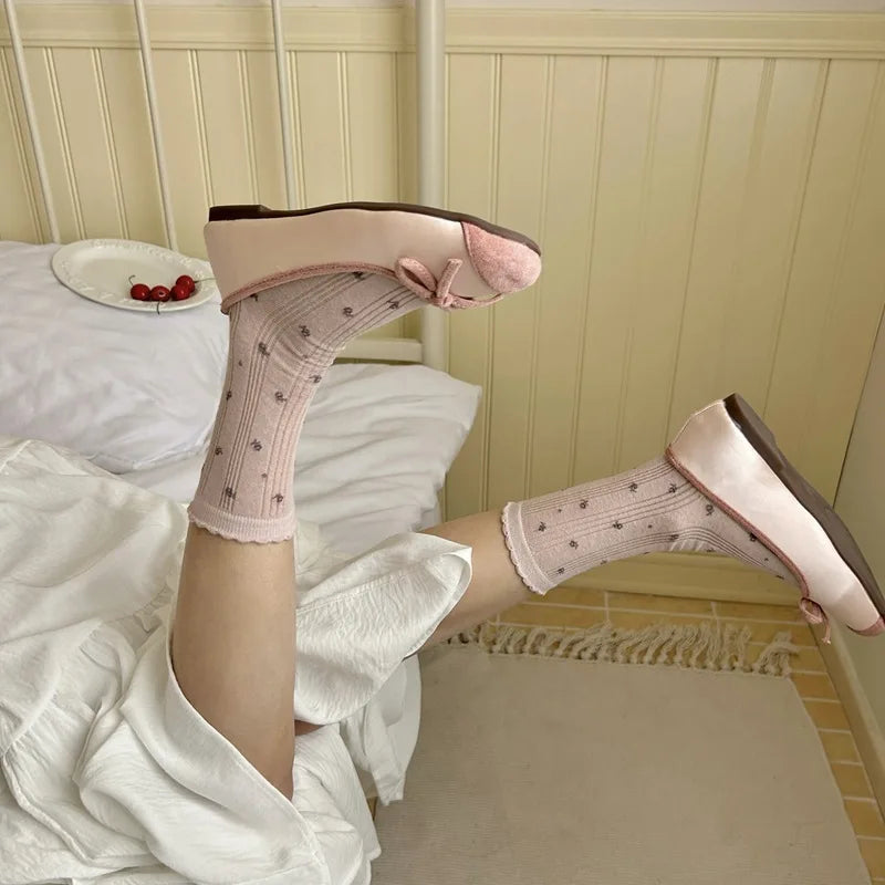 4 Pairs Women Flower Edge Bow Mid Tube Socks Spring Summer Sweat Absorbing Breathable Korean Version JK Lolita Casual Socks